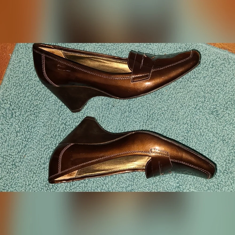 Anne Klein Santiago Wedge Loafer‎ 7.5
